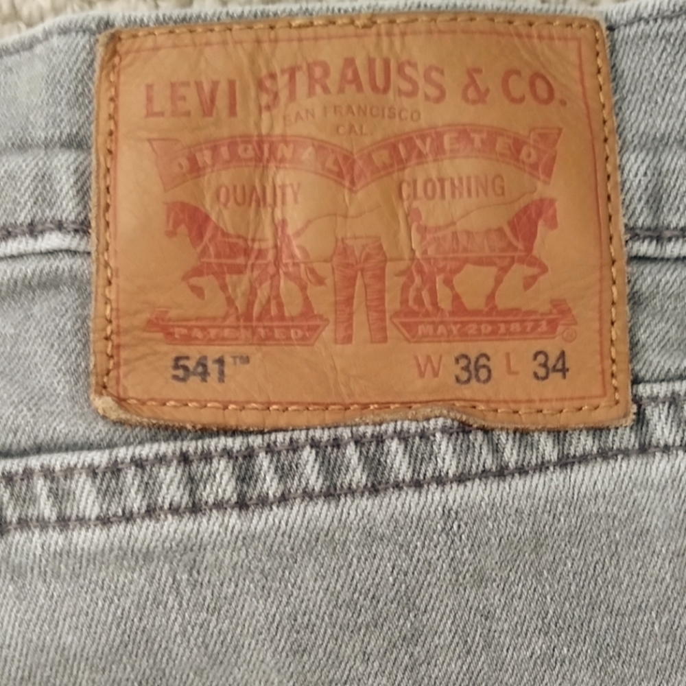 Levi's 541 Men's Athletic Taper Jeans 36x34 Stretch Cotton Blend Gray Grey